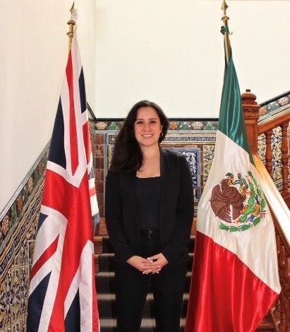 Carla Juárez